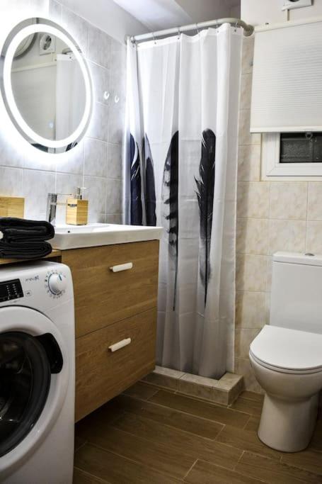 Newly Renovated-City Center Apartment Αθήνα Εξωτερικό φωτογραφία